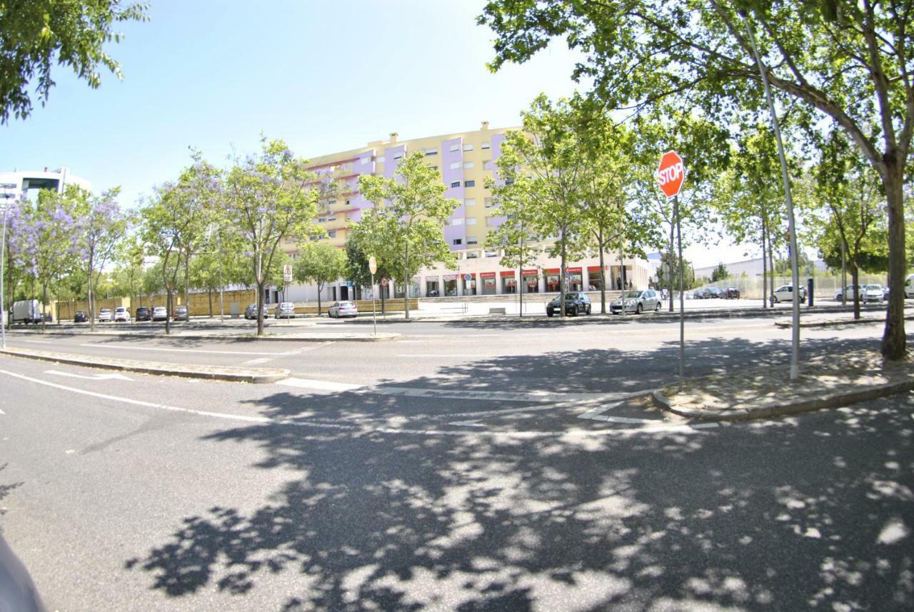 Parque Nacoes Prime Apartments 13 Lissabon Exterior foto